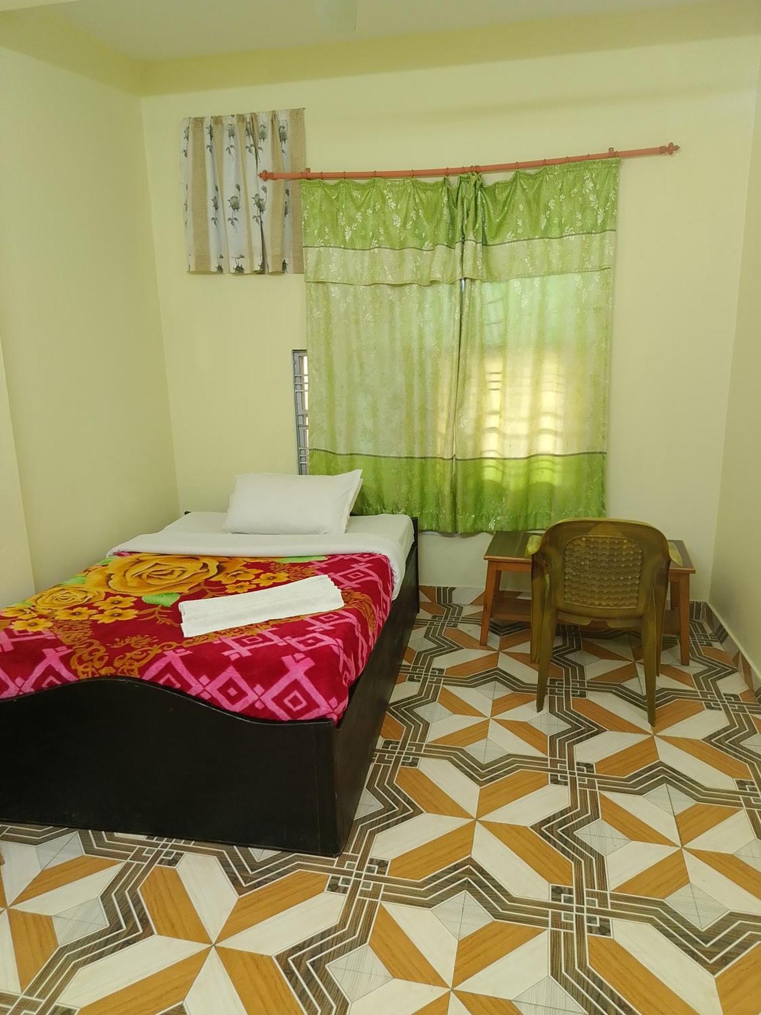 Mangal Homestay Pokhara Room photo